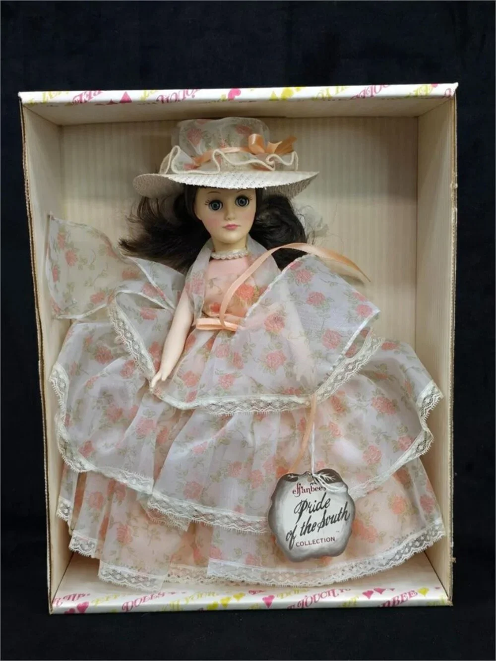 Vintage Effanbee Natchez Doll Pride of the South Collection NIB 11
